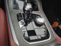 BMW X5 xDrive 30Li Luxury M Sport Package - ფოტო 10