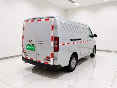 Wuling Yangguang 300km Practical Sealed Window Version 60kW - ფოტო 4