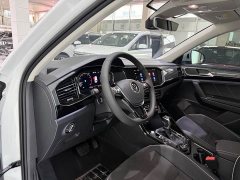 Volkswagen Taos 380TSI AWD Luxury Smart Connect Pro - ფოტო 6