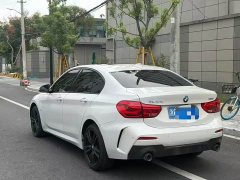 BMW 1 Series 125i M Sport Night Edition - ფოტო 9