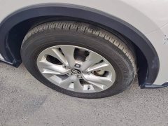 Toyota IZOA Hybrid 2.0L Yixing Edition - photo 6