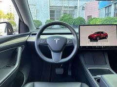 Tesla Model Y Rear-Wheel Drive - photo 5