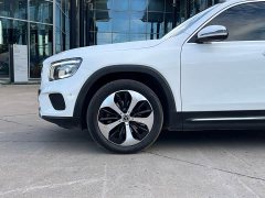 Mercedes-Benz GLB 200 Fashion Edition - ფოტო 4