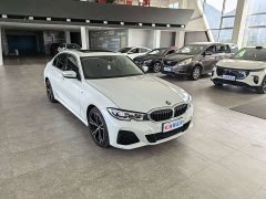 BMW 3 Series 325i M Sport Package - ფოტო 3