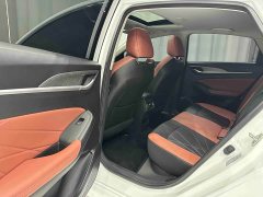 Changan Eado PLUS Blue Whale NE 1.4T GDI DCT Luxury Edition - ფოტო 17