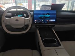 Mercedes-Benz eπ 007 2026 007 EV 650 Ultra with LiDAR - photo 12