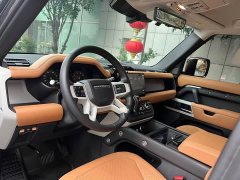 Land Rover Defender 110 P400 Dark Edition - ფოტო 10