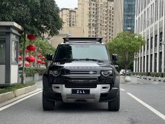 Land Rover Defender 110 P400 Dark Edition - ფოტო 2