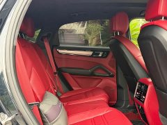 Porsche Cayenne Coupé 3.0T Platinum - ფოტო 10
