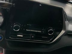 Toyota Highlander Hybrid 2.5L AWD Premium 7-Seater - ფოტო 14