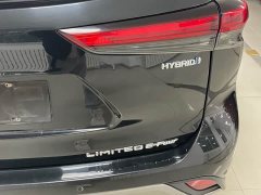 Toyota Highlander Hybrid 2.5L AWD Premium 7-Seater - ფოტო 17