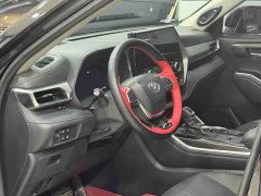 Toyota Highlander Hybrid 2.5L AWD Premium 7-Seater - ფოტო 4