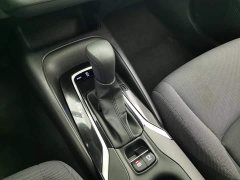 Toyota Corolla 1.8L CVT Luxury - ფოტო 13