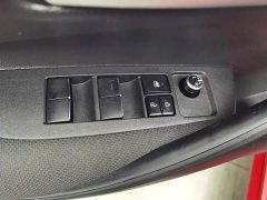 Toyota Corolla 1.8L CVT Luxury - ფოტო 9