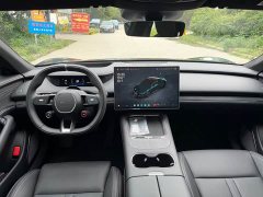 Xiaomi SU7 Rear-Wheel Drive Pro - ფოტო 13
