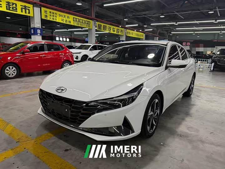 Hyundai Elantra 1.5L CVT Luxury