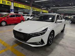 Hyundai Elantra 2022 1.5L CVT Luxury - ფოტო 1