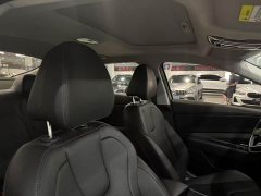 Hyundai Elantra 2022 1.5L CVT Luxury - ფოტო 12