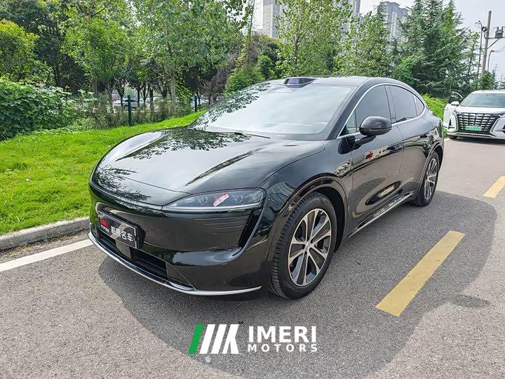 Luxeed Zhiji R7 2024 Pure Electric 802km Max - ავტომობილი ჩინეთიდან