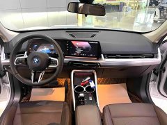 BMW iX1 2023 eDrive25L M Sport Package - ფოტო 9