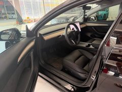 Tesla Model 3 Rear-Wheel Drive - ფოტო 4