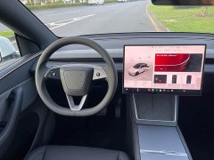 Tesla Model Y Long Range Rear-Wheel Drive - ფოტო 5