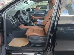 Audi Q5L Facelift 40T Luxury Sport - ფოტო 9