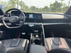 Hyundai Elantra 240TGDi DCT LUX Luxury Edition - ფოტო 12