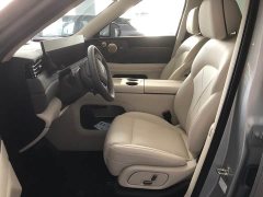 IM Motors Zhiji LS8 66 Ultra Luxury Six-Seater - ფოტო 5