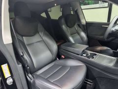 Tesla Model Y Long Range All-Wheel Drive - ფოტო 11