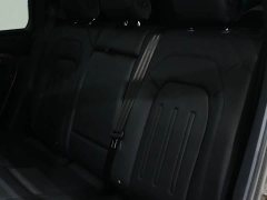 Land Rover Defender 110 P400 Dark Edition - ფოტო 15