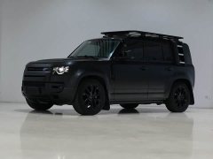 Land Rover Defender 110 P400 Dark Edition - ფოტო 16