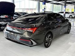 Hyundai Elantra 1.5L CVT TOP Premier Edition - ფოტო 12
