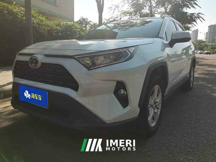 Toyota RAV4 2.0L CVT FWD Urban Edition - ავტომობილი ჩინეთიდან