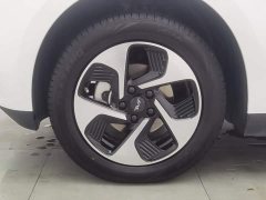 Yttrium Yiwei 3 Zhi'ai Edition 330km Air - ფოტო 17