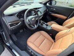 Cadillac XT4 28T FWD Luxury - ფოტო 7