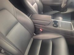 Tesla Model Y Long Range All-Wheel Drive - ფოტო 8