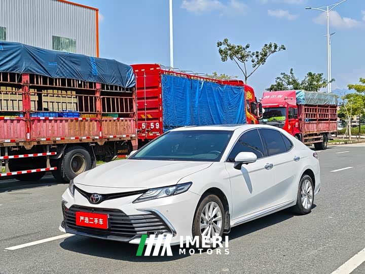 Toyota Camry 2.0G Luxury Edition