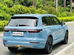 Li Auto ONE Extended Range 6-Seater - ფოტო 17