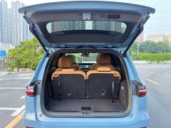 Li Auto ONE Extended Range 6-Seater - ფოტო 9