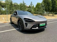 Xiaomi YU7 2025 Four-Wheel Drive Max Edition - ფოტო 3