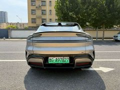 Xiaomi YU7 2025 Four-Wheel Drive Max Edition - ფოტო 8