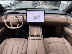 Nio Lerado L90 Ultra Six-Seater - ფოტო 12
