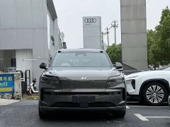 Nio Lerado L90 Ultra Six-Seater - ფოტო 2