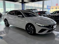 Hyundai Elantra 1.5L CVT Luxury - ფოტო 3