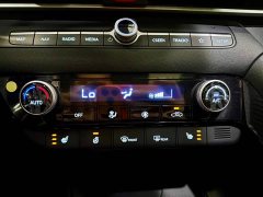 Hyundai Elantra 1.5L CVT Luxury - ფოტო 8