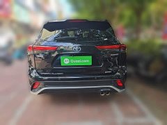 Toyota Crown Venza 2.5L HEV AWD Luxury - ფოტო 3