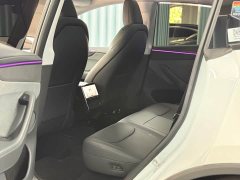 Tesla Model Y Rear-Wheel Drive - ფოტო 7