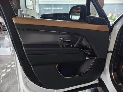 Land Rover Range Rover Sport 400PS Dynamic SE - ფოტო 7