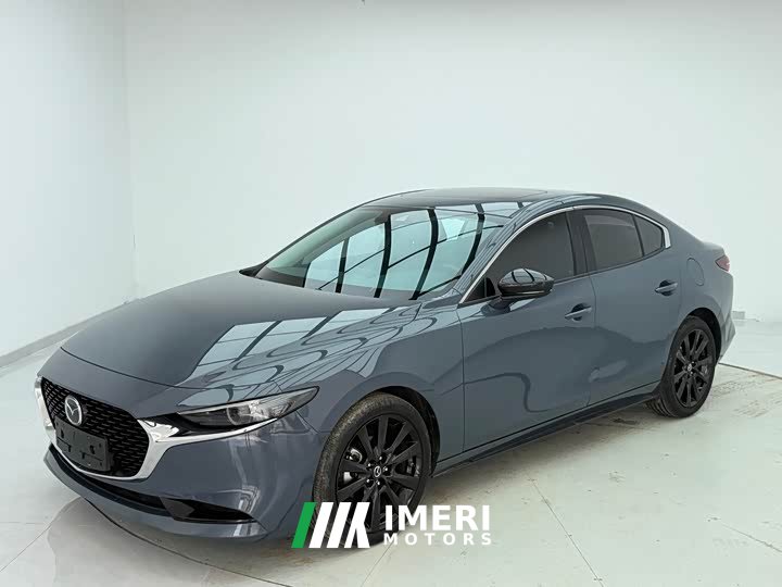 Mazda3 Axela 2.0L Automatic Wisdom Black Obsidian Edition